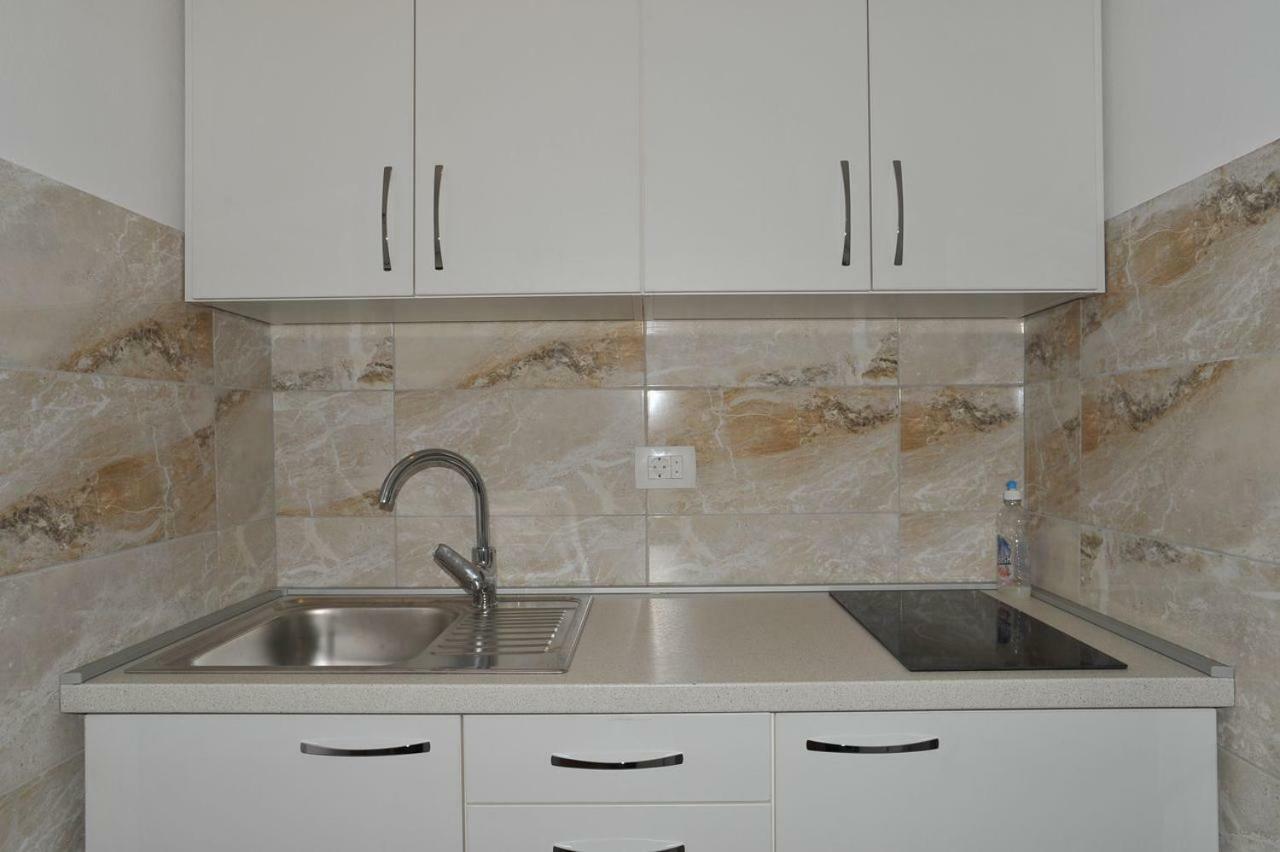 Apartmani Jadranka Viganj Exterior foto